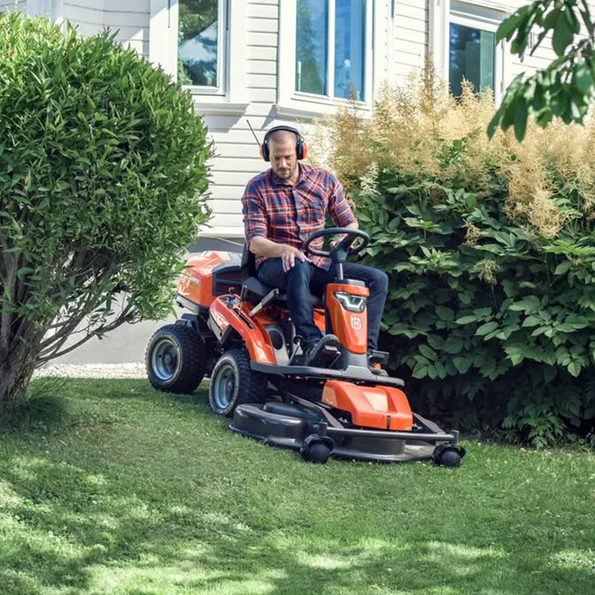 Springkaan Mower Husqvarna | Garden & Forestry | Robert Kee Power Equipment