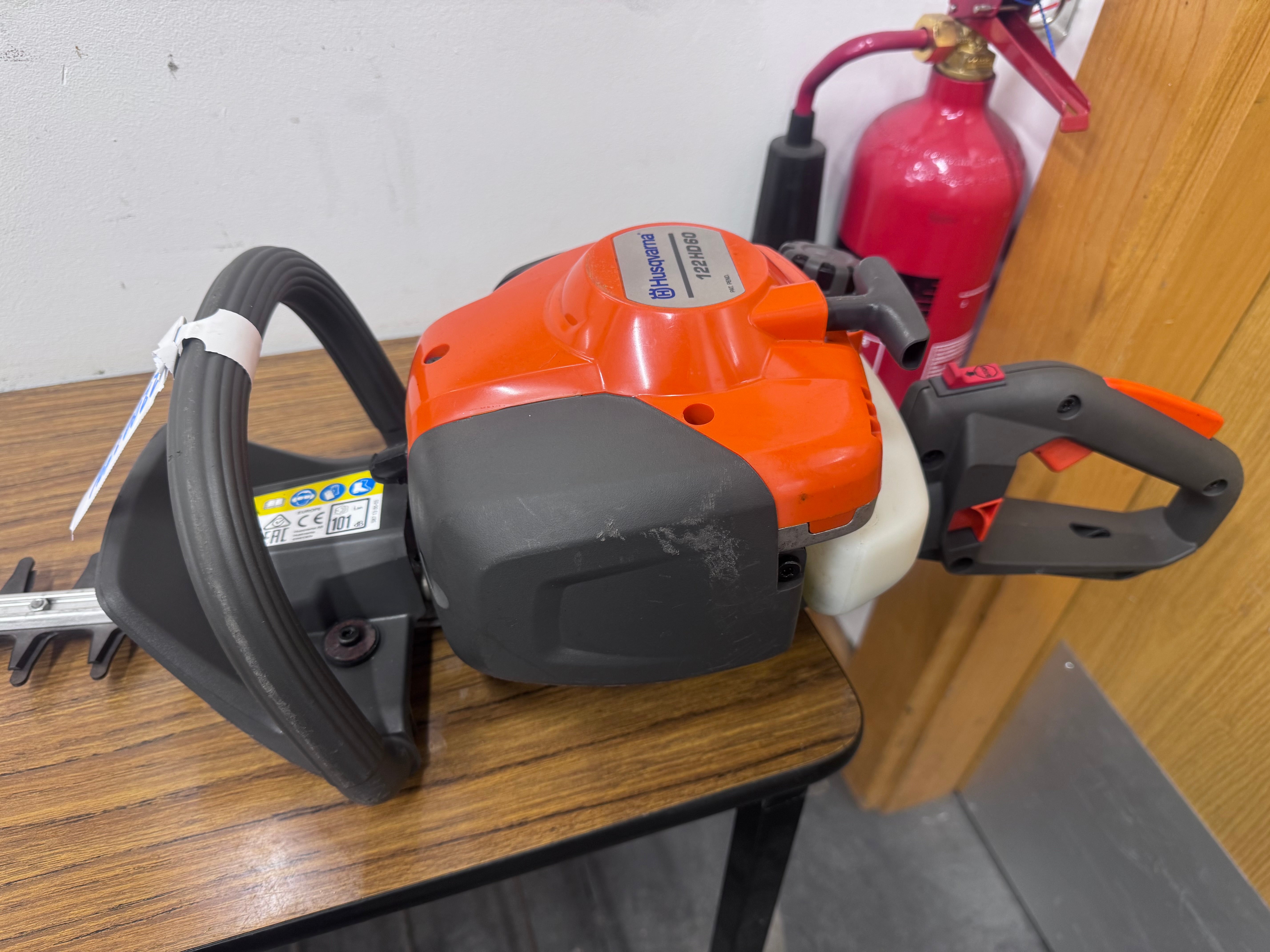 Second Hand Husqvarna 122HD60 Hedge Trimmer