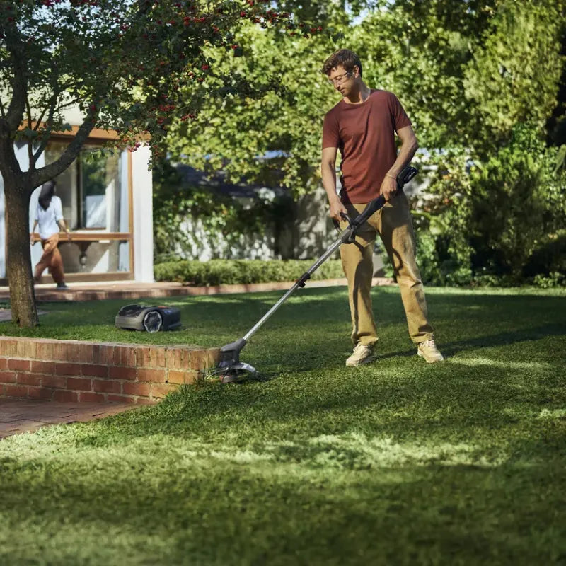 Husqvarna Aspire T28-P4A Strimmer - Inc. Battery & Charger
