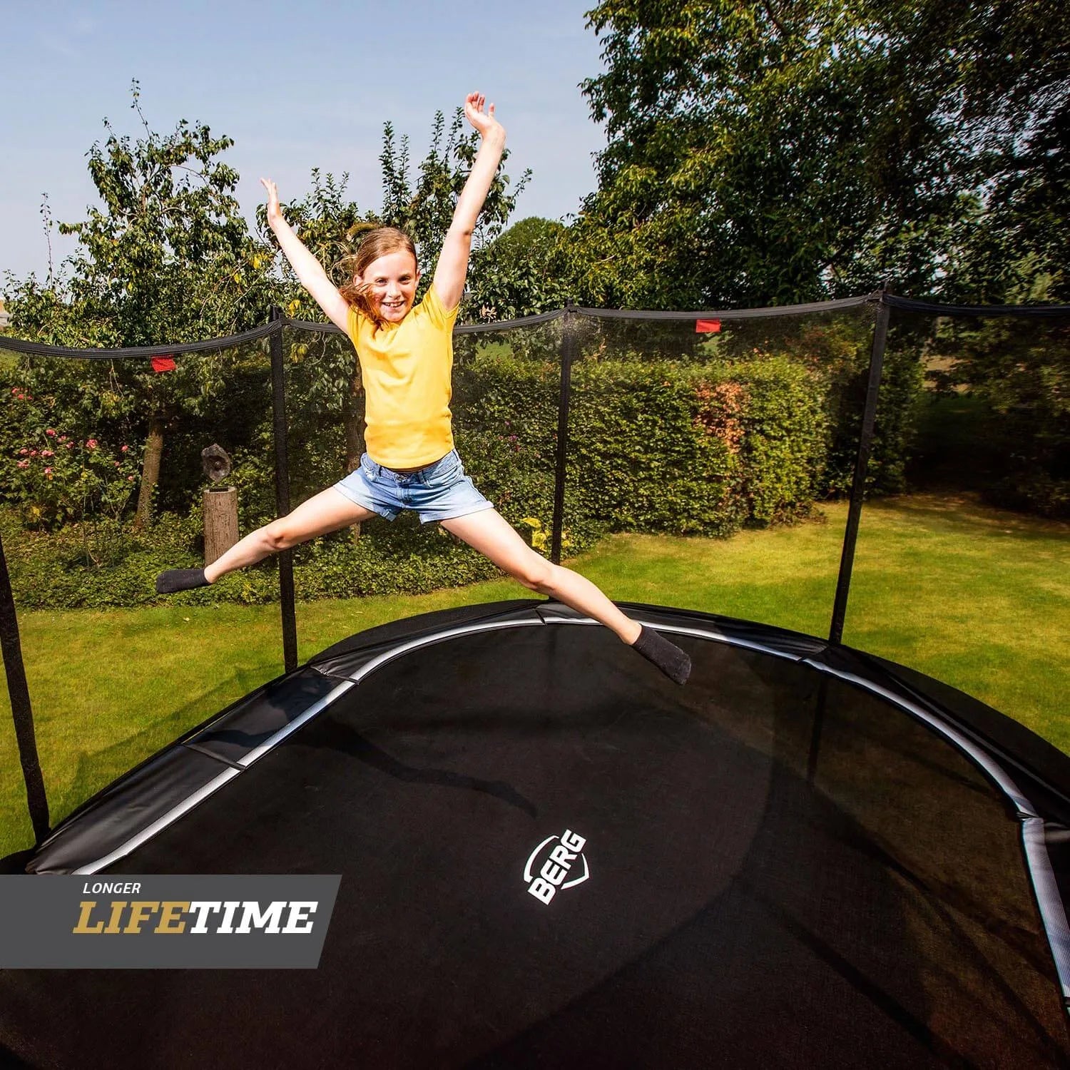 BERG 14ft Favorit 520 x 345 InGround Oval Trampoline