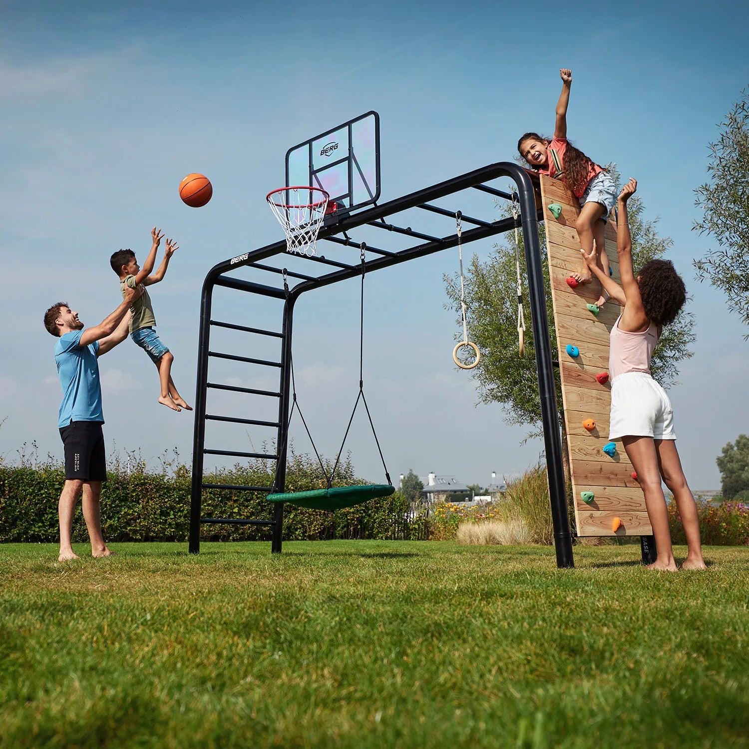 BERG PlayBase Basketball Hoop