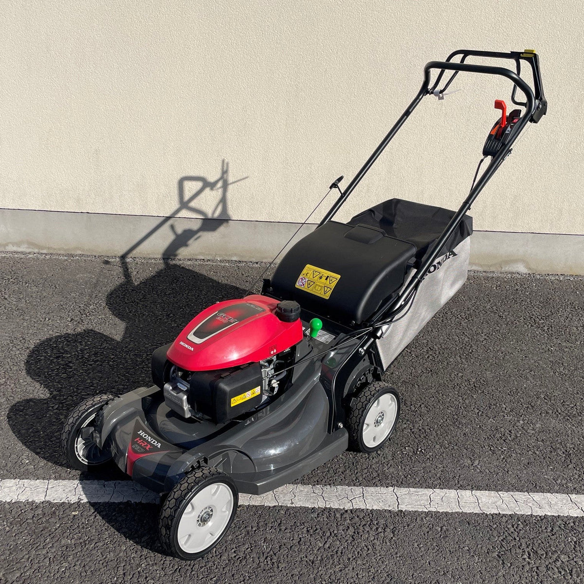 DEMO Honda HRX537 HYE Rotary Lawn Mower