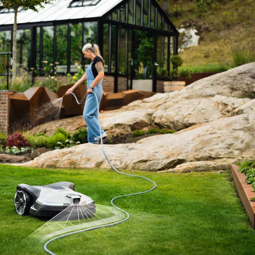 Husqvarna Automower® 430V NERA - [Wireless Model]