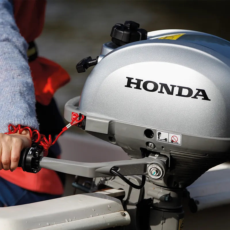 Honda BF2.3 Outboard Engine - Tiller Handle