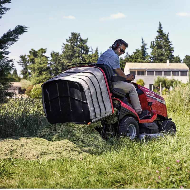 Honda HF2625 HME Ride On Mower