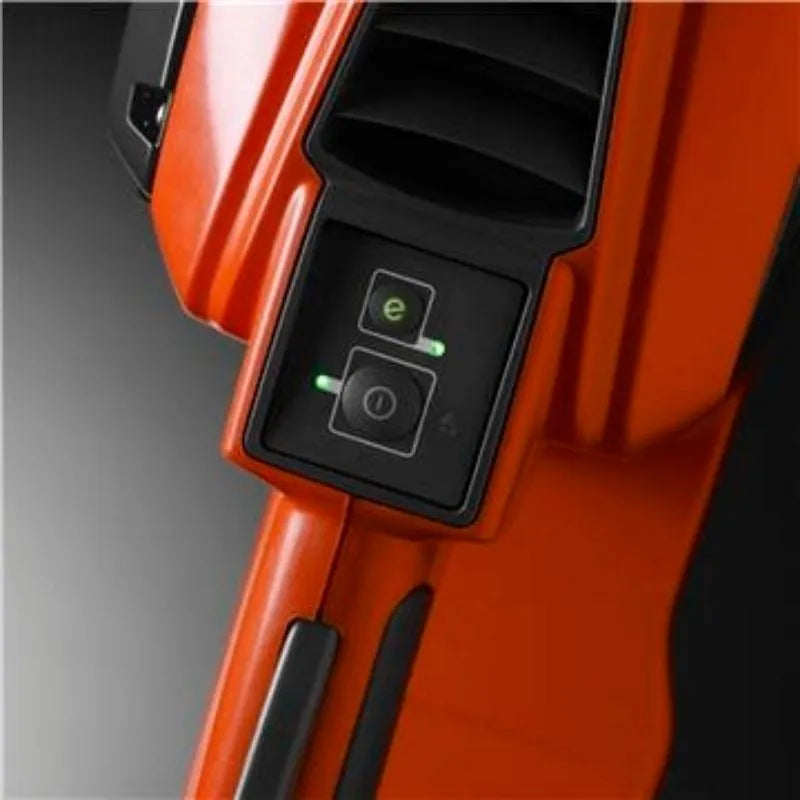 Husqvarna 530iPT5 Cordless Pole Saw