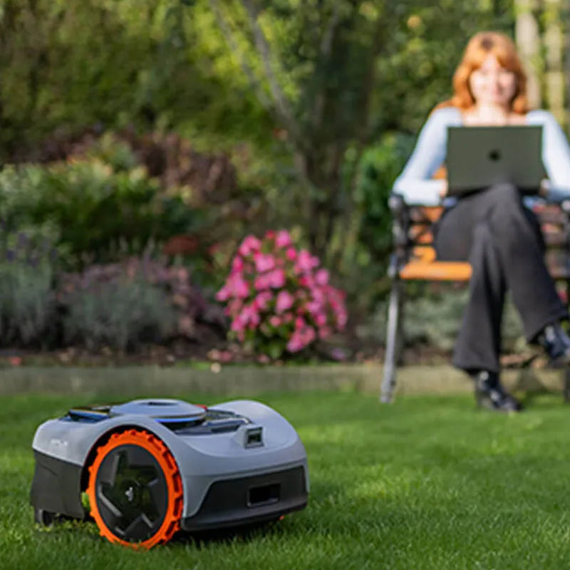 SEGWAY Navimow i108 Robotic Mower