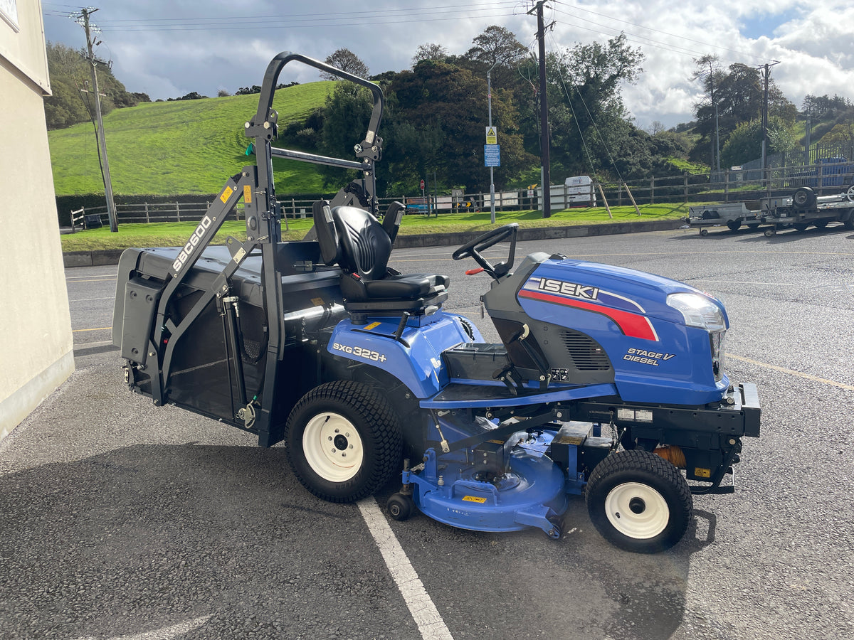 ISEKI SXG323+ Ride-On Mower - ZZZ003045
