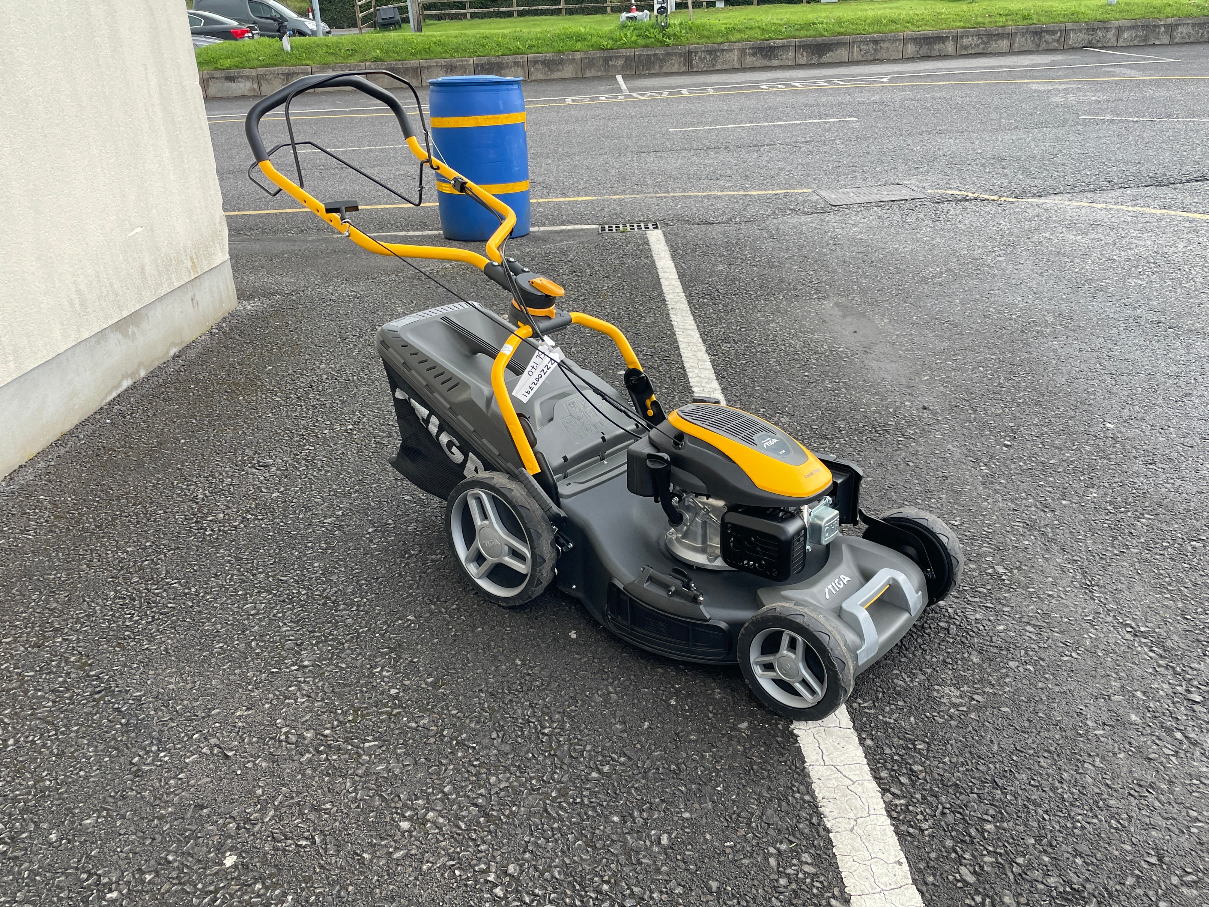 Stiga Combines 753S Walk-Behind Lawnmower