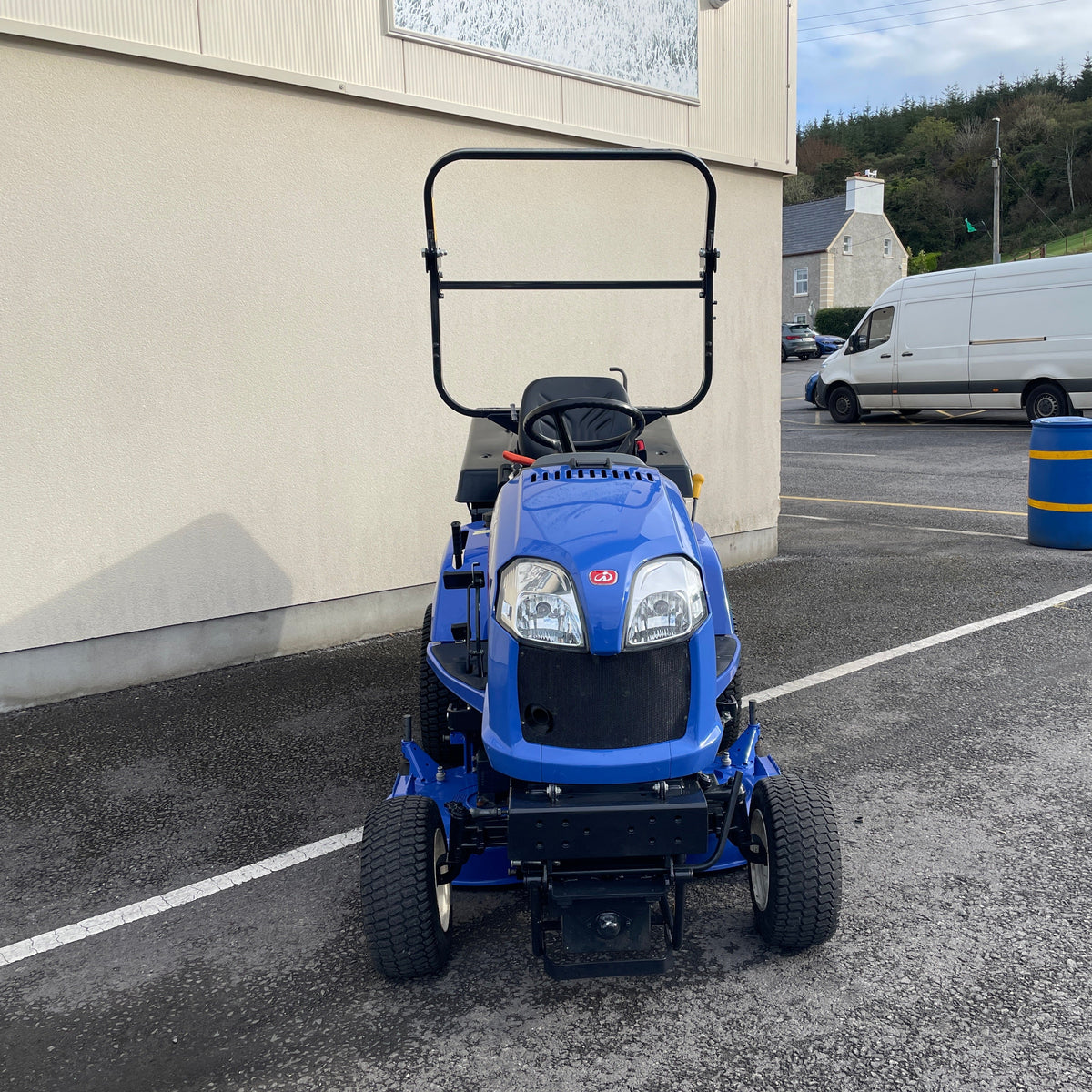 ISEKI SXG323 Ride-On Mower - ZZZ003023