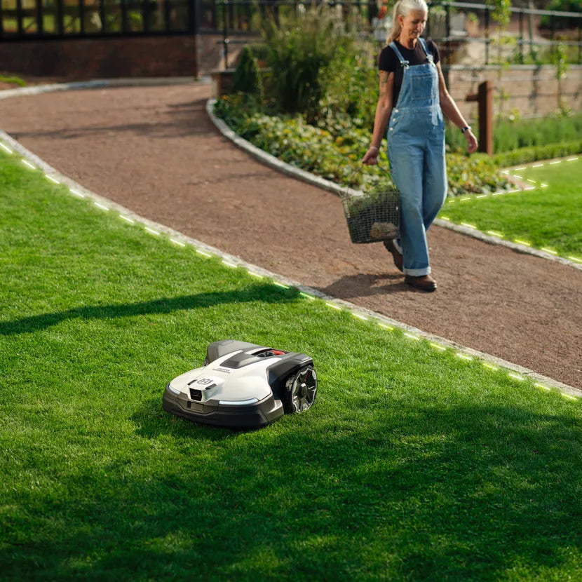 Husqvarna Automower® 430V NERA - [Wireless Model]