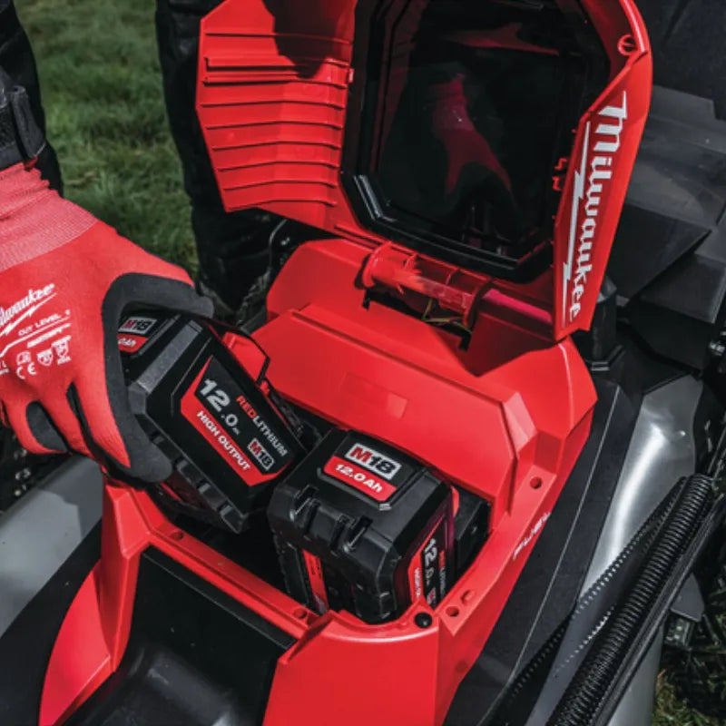 Milwaukee M18 53cm Self Propelled Battery Lawnmower