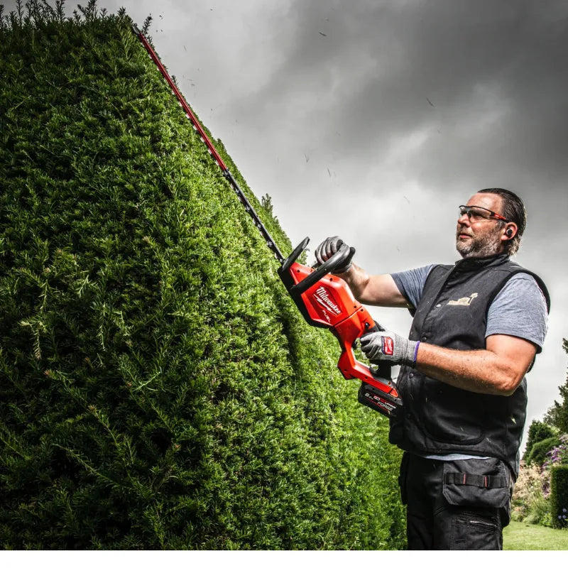 Milwaukee M18 GEN2 FUEL 60cm Hedge Trimmer