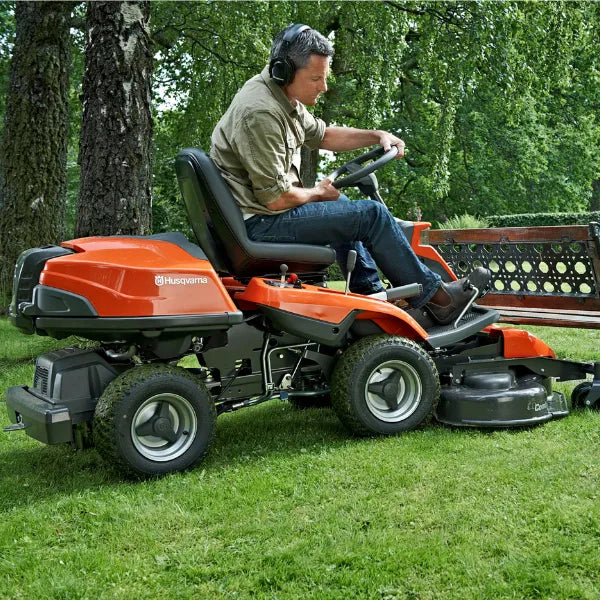 Husqvarna 316TX Rider Mower