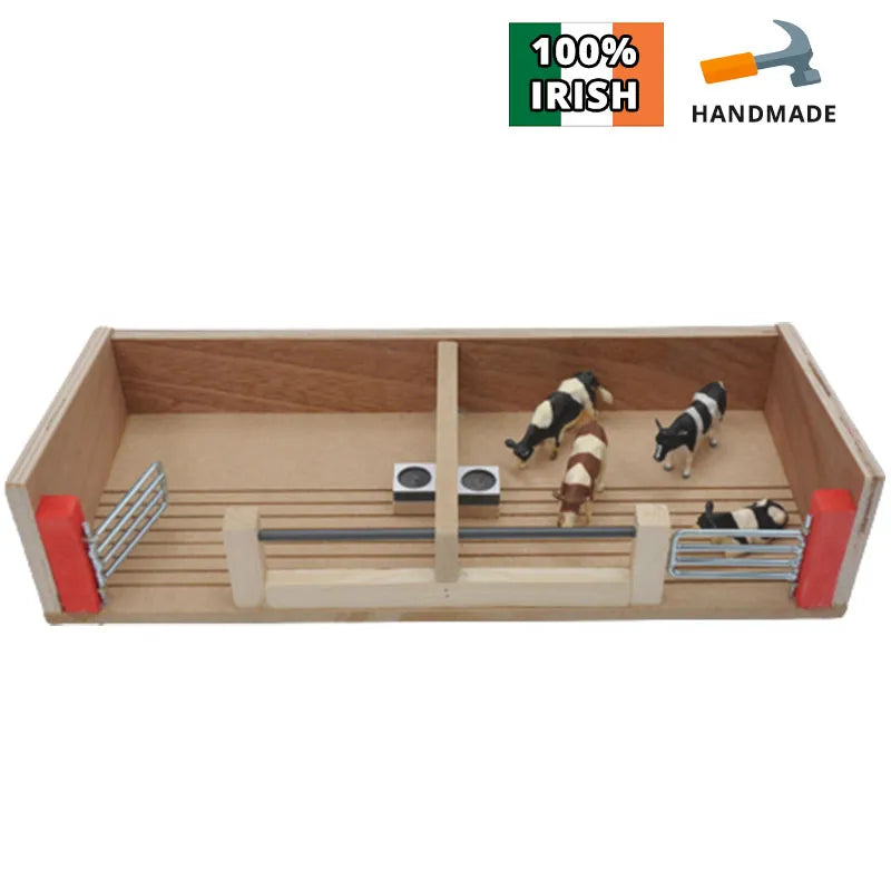 Millwood Cattle House With Two Pens