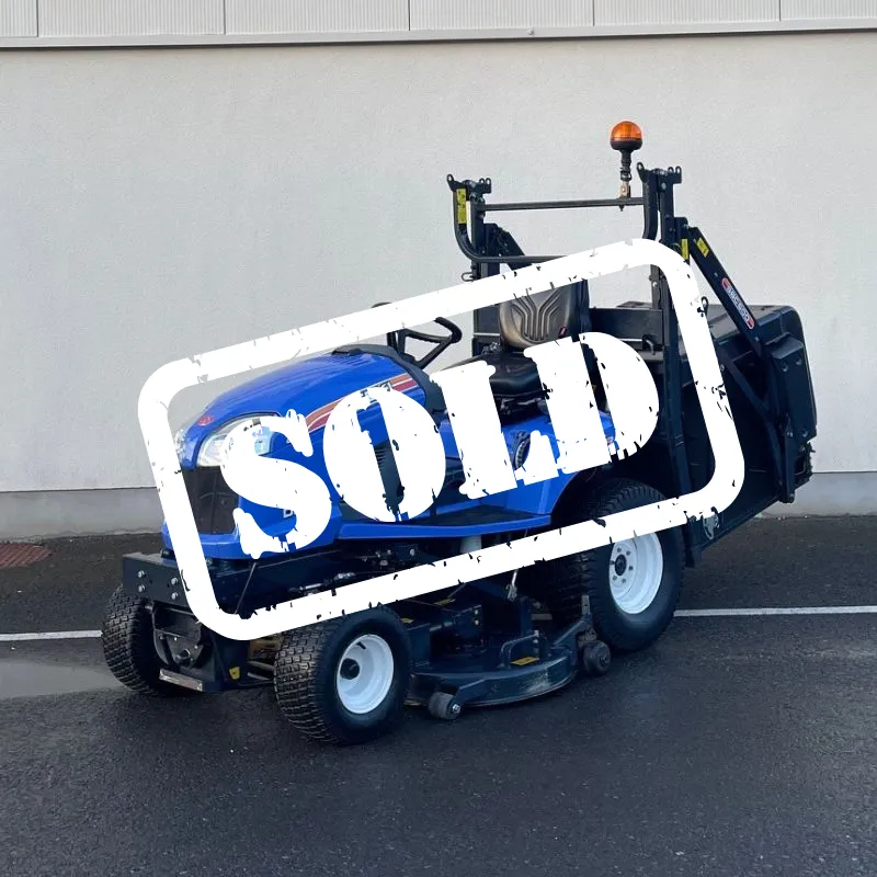 Second Hand ISEKI SXG326 High Tip Lawnmower  